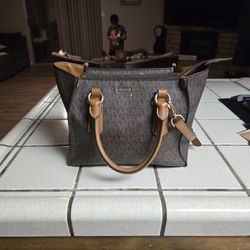 Michael Kor Purse