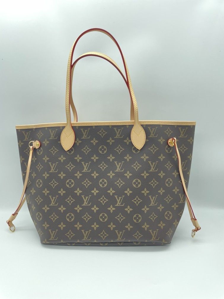 Louis Vuitton Neverfull MM Tote Bag