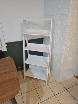 White Ladder Bookshelf 4-Tier