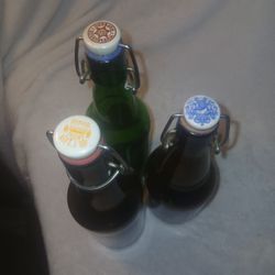 Vintage Amber Bottle With EZ Cap Blue Lions And Crown Cap,Familienbrauerei Dinkelacker Hell Flip Swing Lock 0.51 Liter Beer Bottle 2018