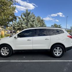 Chevrolet traverse 2012 - $4,700 (Reno- Nevada)