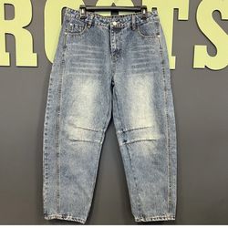 Women’s Barrel Jeans