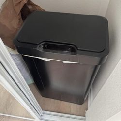 50 Liter Motion Sensor Trash Can