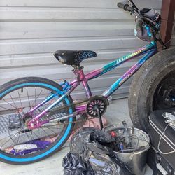 Genesis Illusion Child Bike, 20" Wheels, Kids Ages 7-13 Years, Blue/Purple