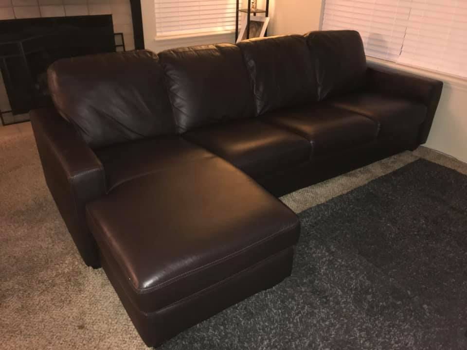 Leather Possibilities Track-Arm2-pc. Right-Arm Sofa/Chaise Sectional.