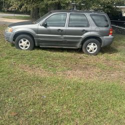 06 Ford Escape 