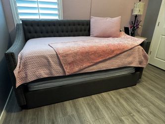 Day Bed