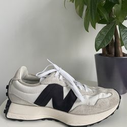 New Balance 327 White Black | Women 8.5