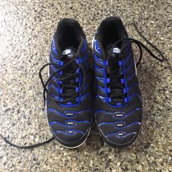 nike shoes air max plus size 9