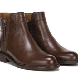 Like New Franco Sarto Women's Halford Booties Ankle Boot  