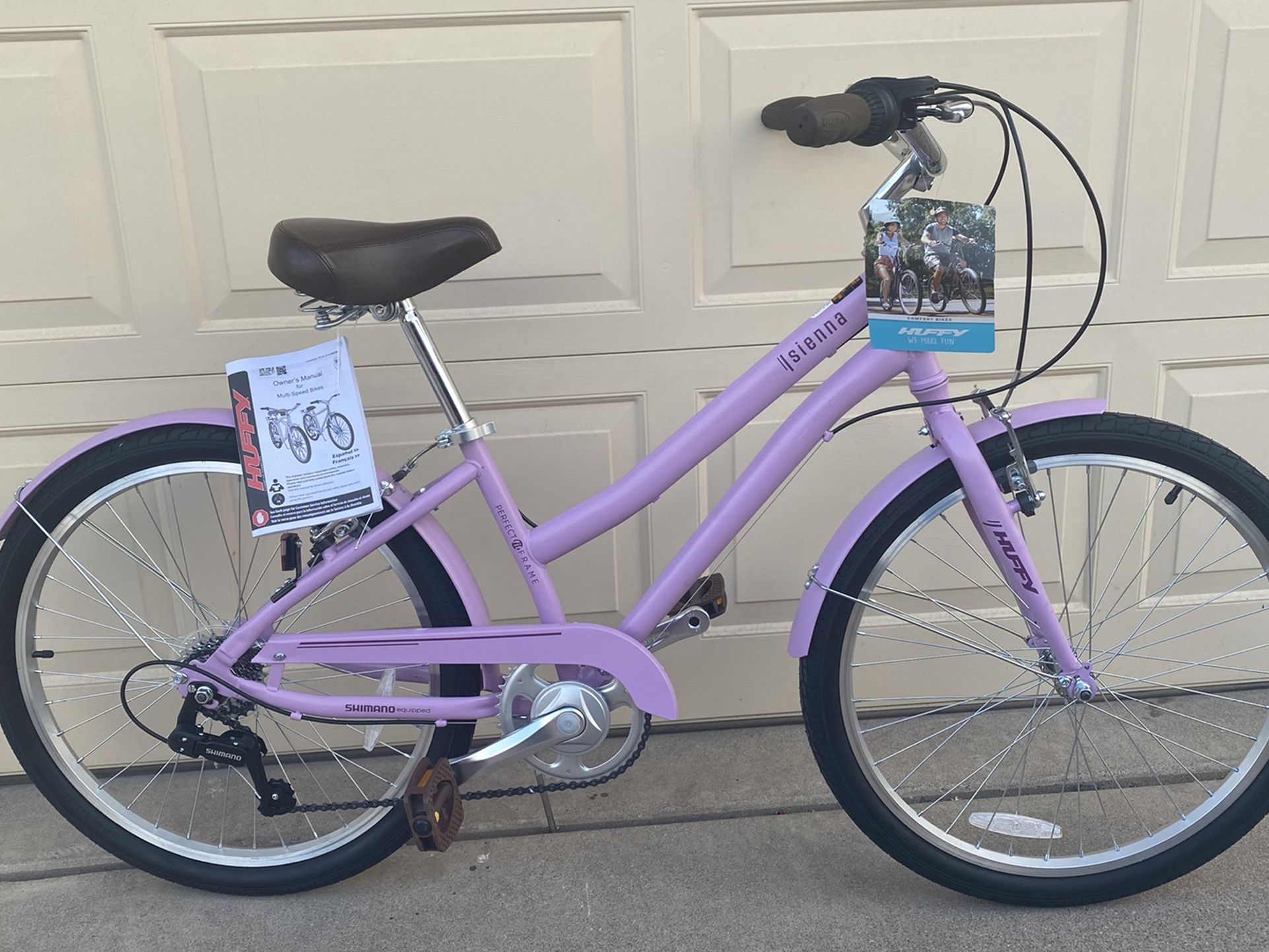 BRAND NEW ** Huffy Girls' Sienna 24 in 7-Speed Comfort Bicycle