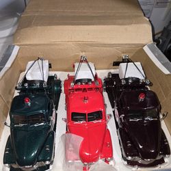 Diecast  SCALE 1:24 Chevy   towing truck  Collection Set