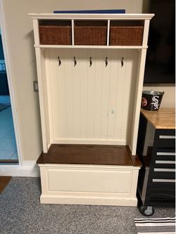 Pottery barn shoe bench