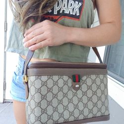 Authentic Vintage Gucci GG Monogram Supreme Sherry Web Ophidia Canteen Binocular Crossbody Bag 