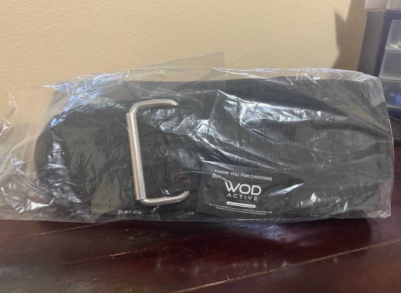 WOD Active Lifting Weigh Belt Size XL NWT