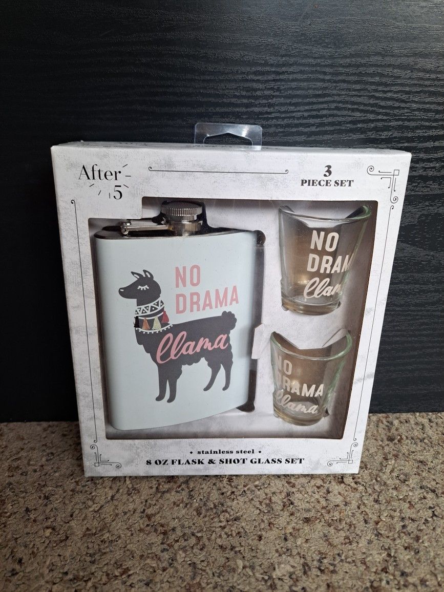 Llama Flask Set