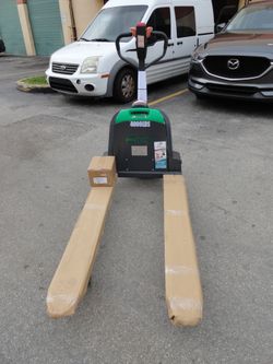 2022 4000lbs Capacity Full Electric Pallet Jack 27x48 Forks 