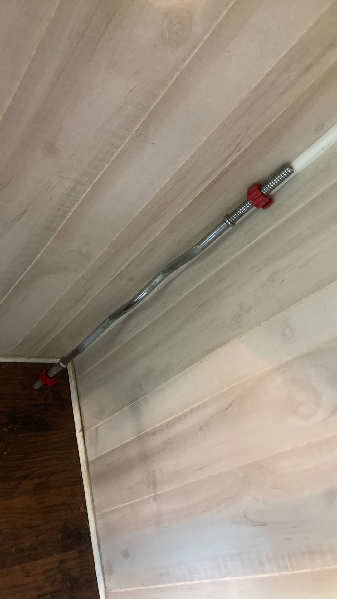 Curling Bar With Clips