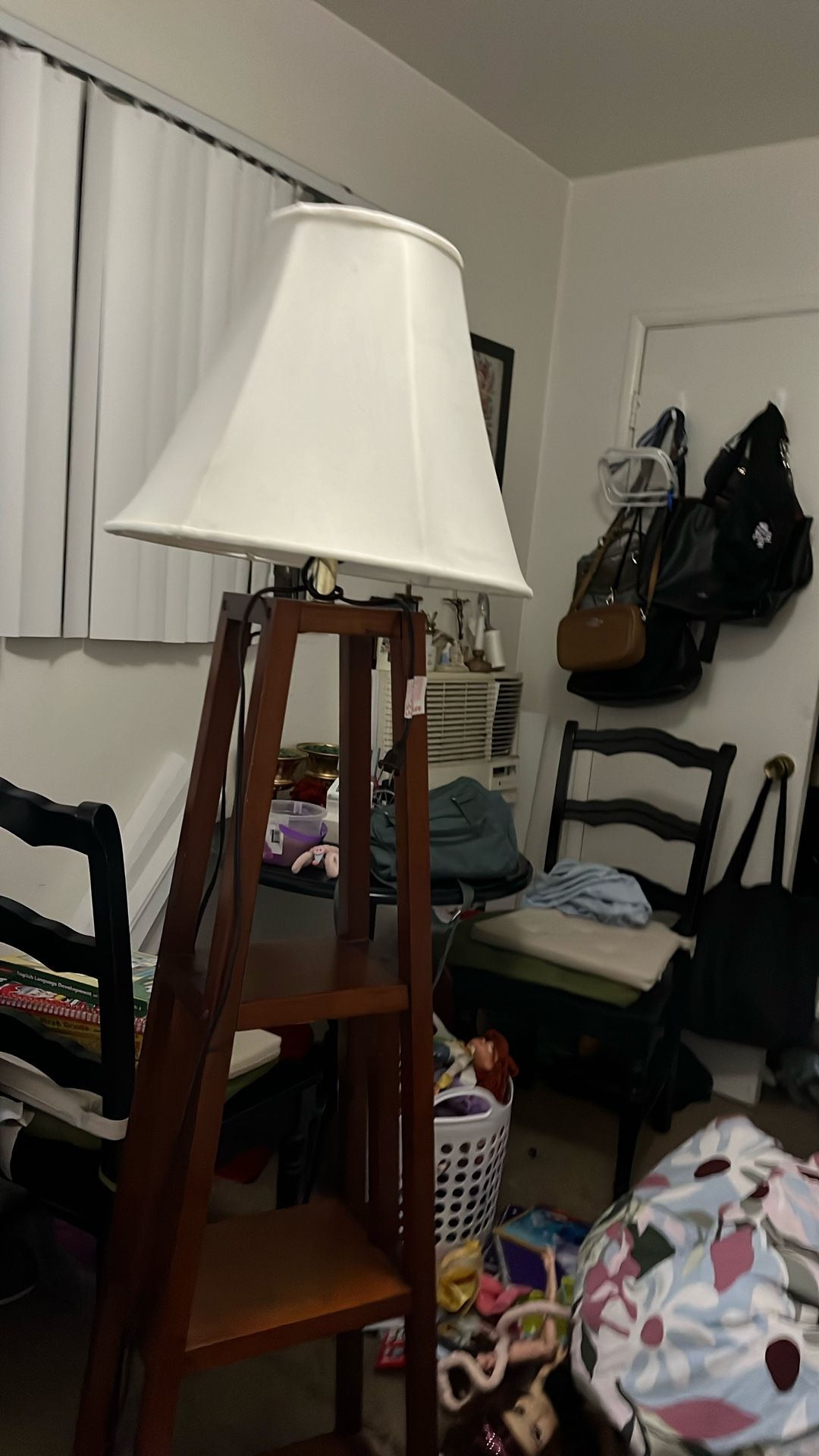 Lamp with three shelves