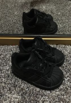 Triple Black Infant Superstar Size 5