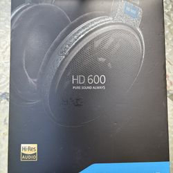 Sennheiser HD 600 Headphones
