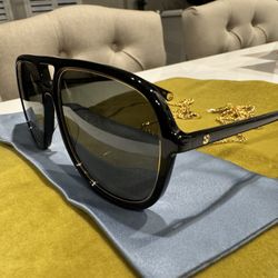 Brand New Gucci Sunglasses 100% Authentic 