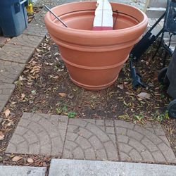 Tall Plastic Flower Pot