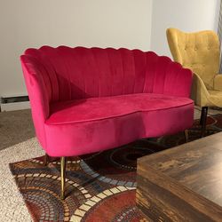 Wayfair Tufted Velvet Sofa Loveseat Couch Fuschia Hot Pink Three Months Old Good Condition Originally 799 for Sale in Monona WI