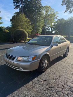 2000 Toyota Camry