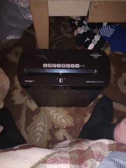 Concept solutions Cross-Cut Shredder 