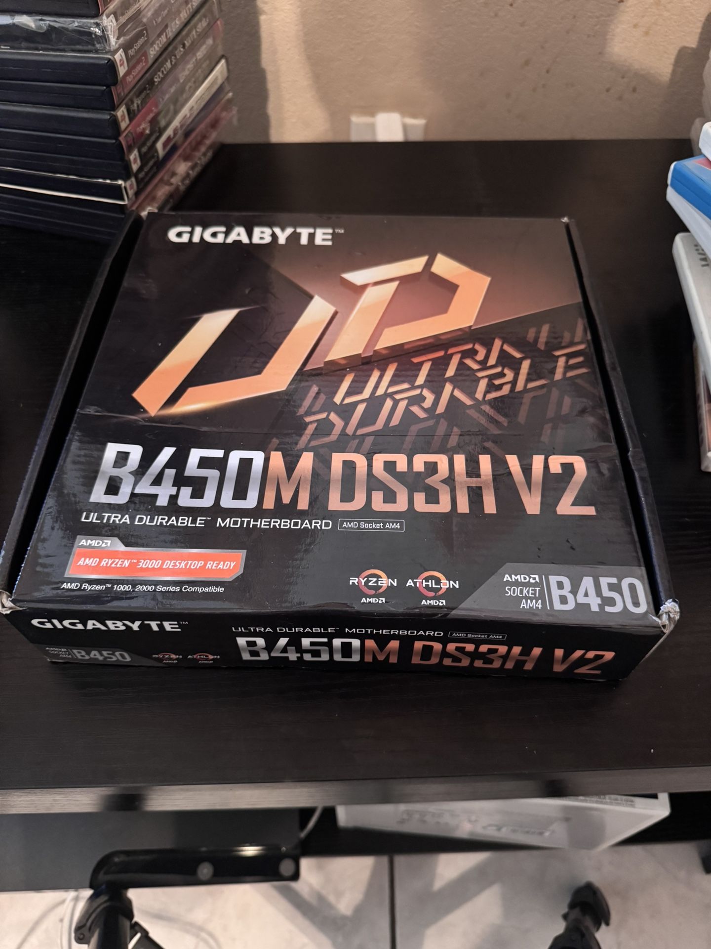GIGABYTE B450M DS3H V2 128GB DDR4 SDRAM Motherboard - Black