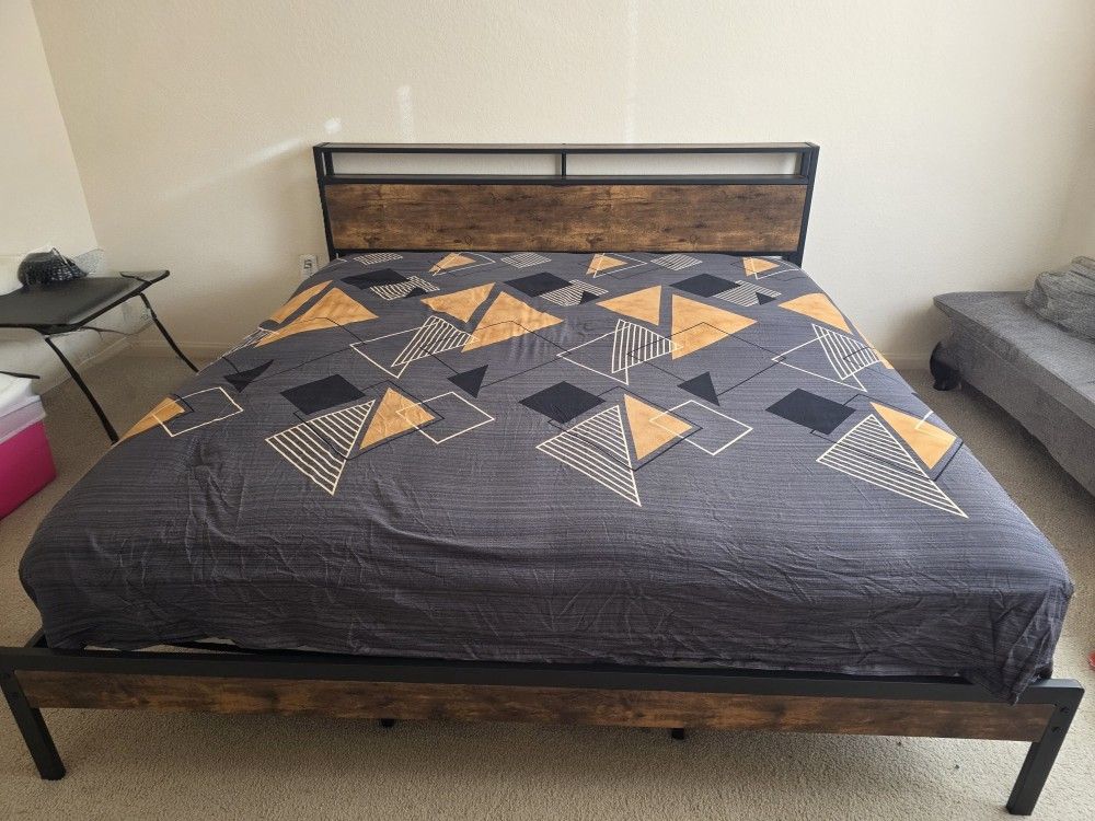 Move Out Sale King Size Mattress With Bed Frame