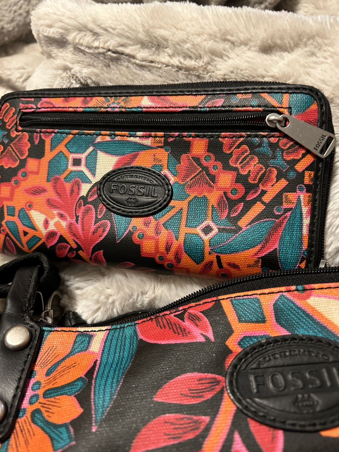 Fossil Purse And Matching Wallet