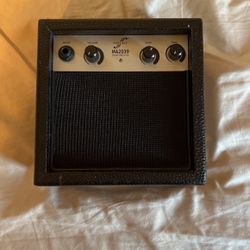 First Act Mini Guitar Amplifier 