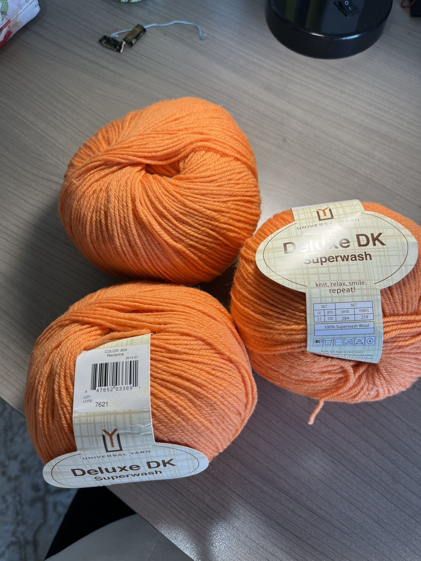 NEW 3 skeins Universal Yarn Deluxe DK 100% Superwash Wool