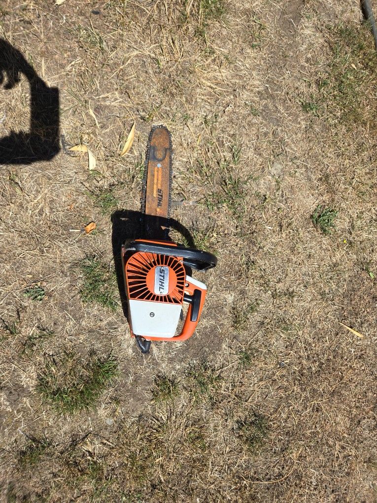015 Sthil Chainsaw