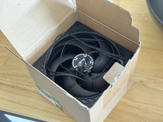 ARCTIC P14 PWM PST 140mm Case Fans — 4 Pack, Black — Open Box