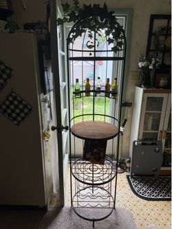 Black Wrought Iron Standing Wine Rack