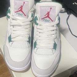 Air Jordan Retro 4, Pine Green