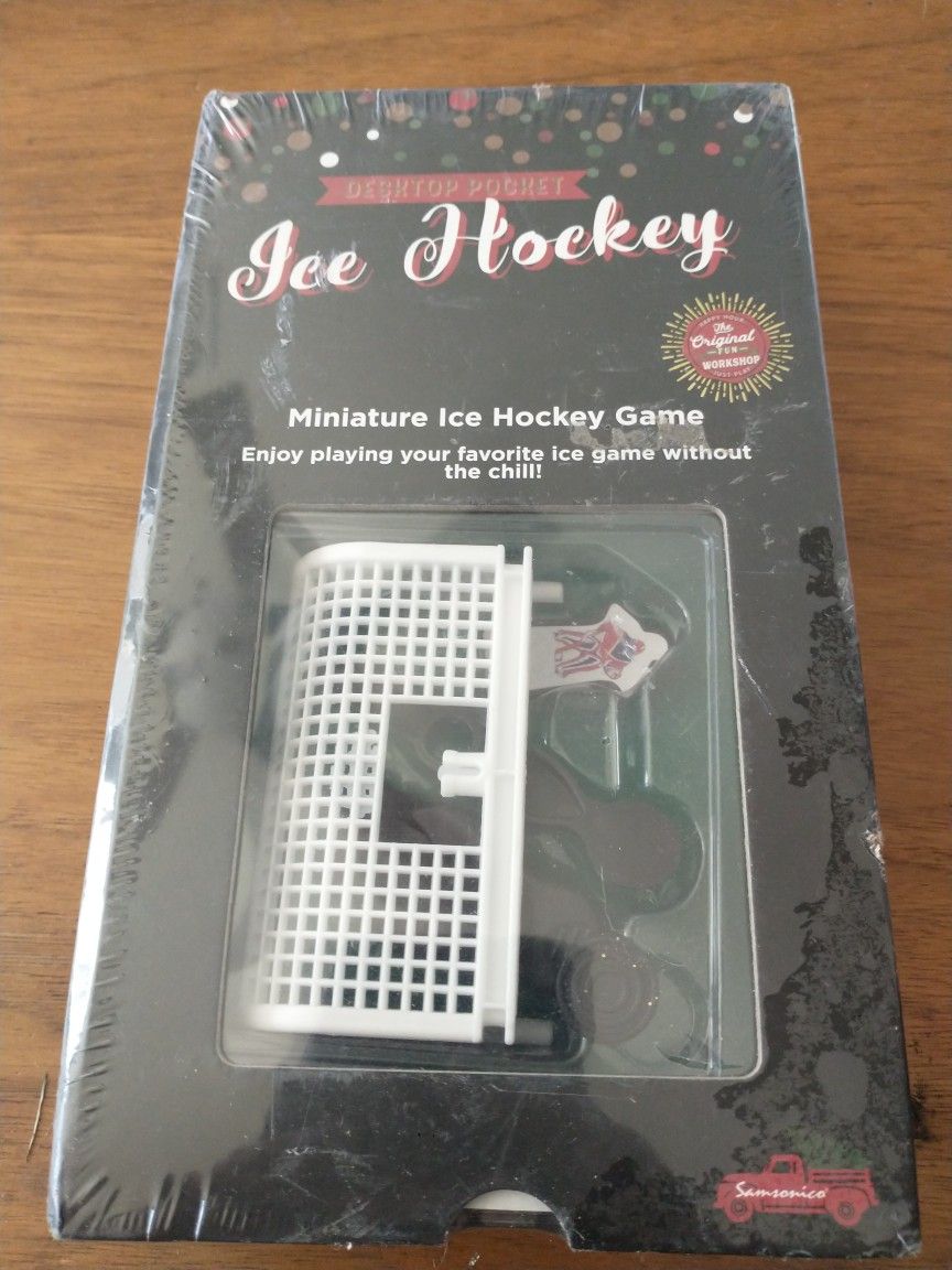 BRAND NEW SEALED Desktop Pocket Ice Hockey, Miniature Ice Hockey Game
