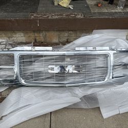 GMC Chrome Grill Front Clip
