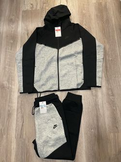 Nike Tech Sets