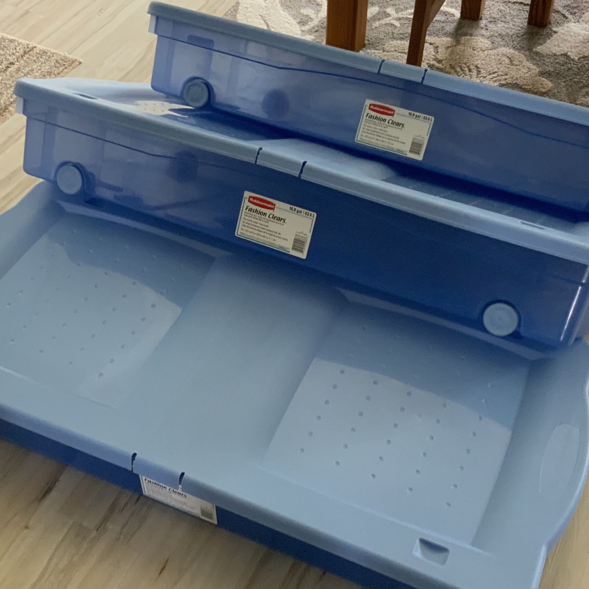 Rubbermaid Under Bed Storage Bin (38x16x9 inches) for Sale in Boise, ID -  OfferUp