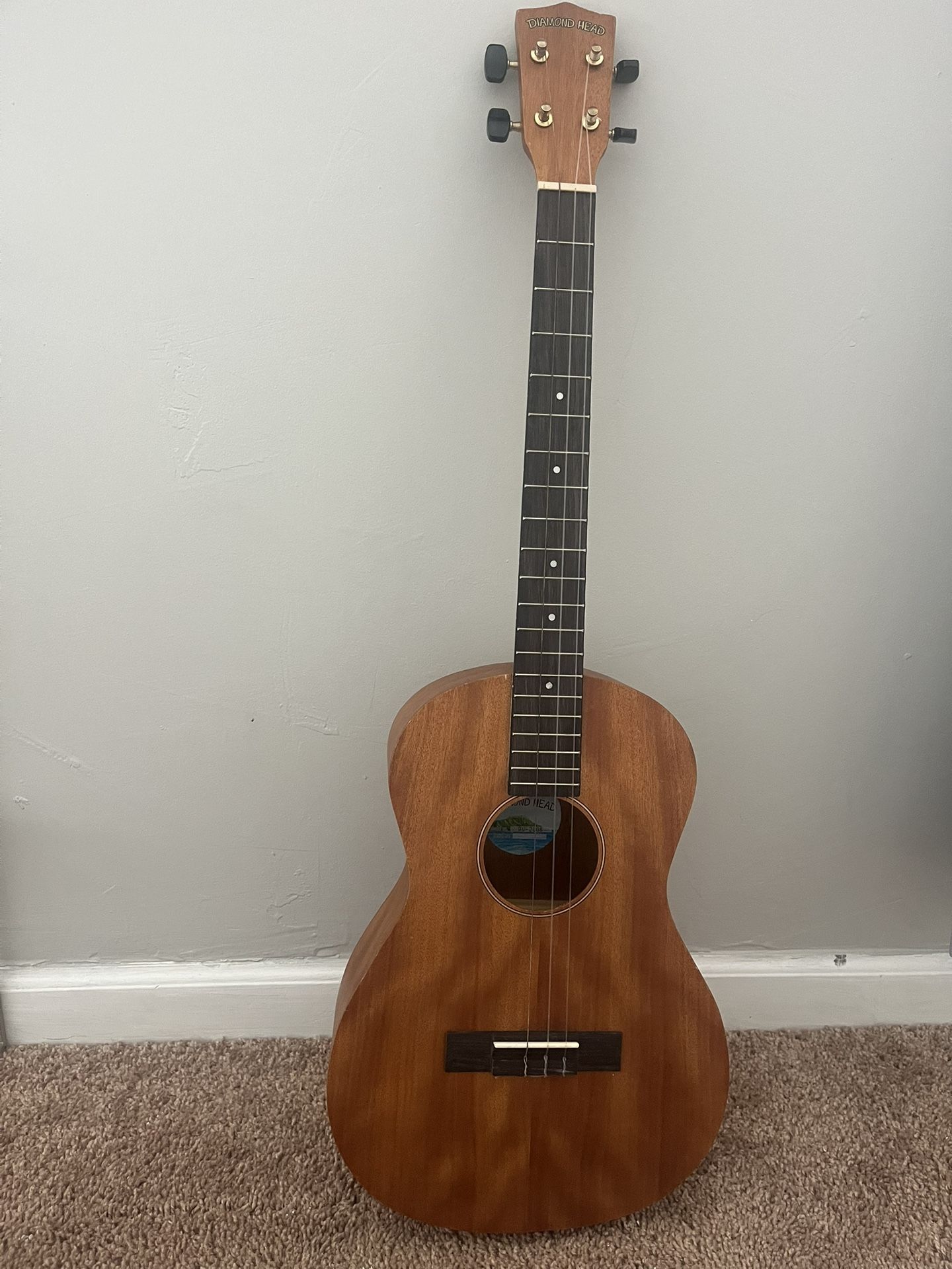 Diamond Head Baritone Ukulele