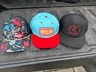 Lot of 3 Trucker Hats - Bass Pro Shops, ALF & Riviera Hotel & Casino - Like New