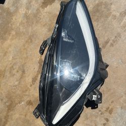 2022 Toyota GR86 Right Headlight