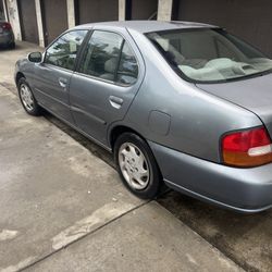 1999 Nissan Altima