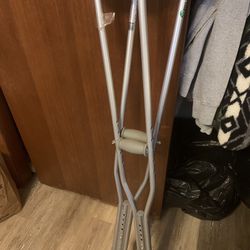 Free Adult Crutches 