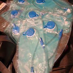 Water Reservoirs, 8 (Water Bladders) For Any Backpack Or Bag