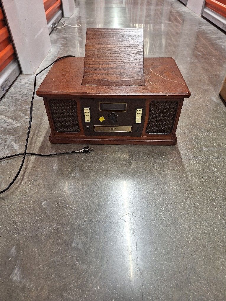 Box Radio